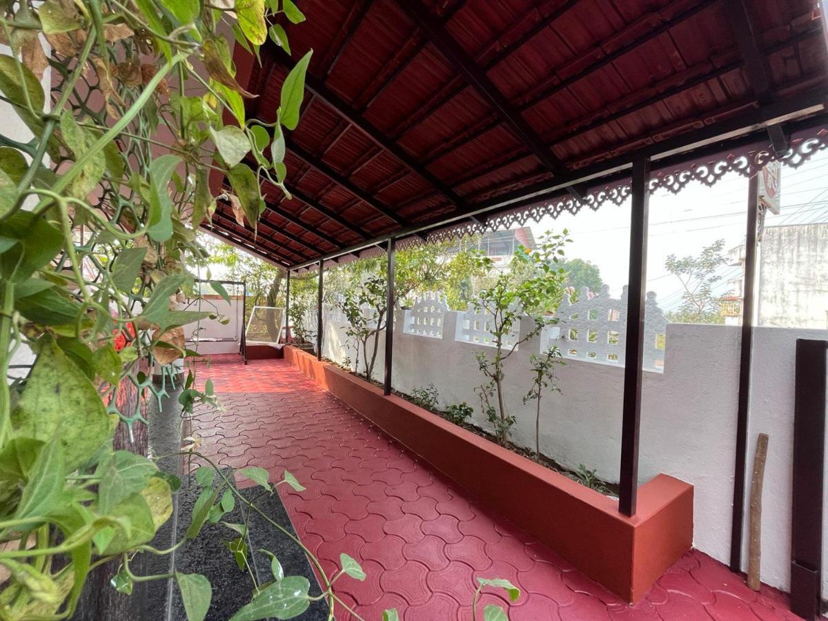 Gayatri Homestay Ratnāgiri 외부 사진